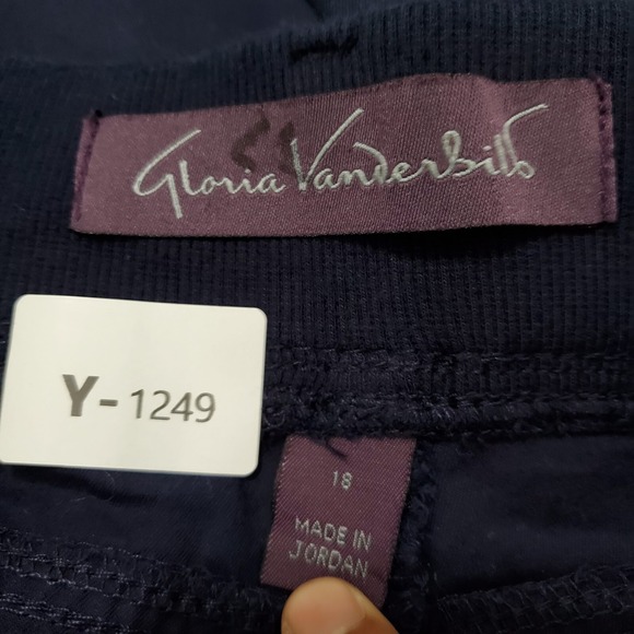 Gloria‎ Vanderbilt Women Shorts 18 Blue Chino Stretch Pockets Drawstring NWT - Picture 8 of 9